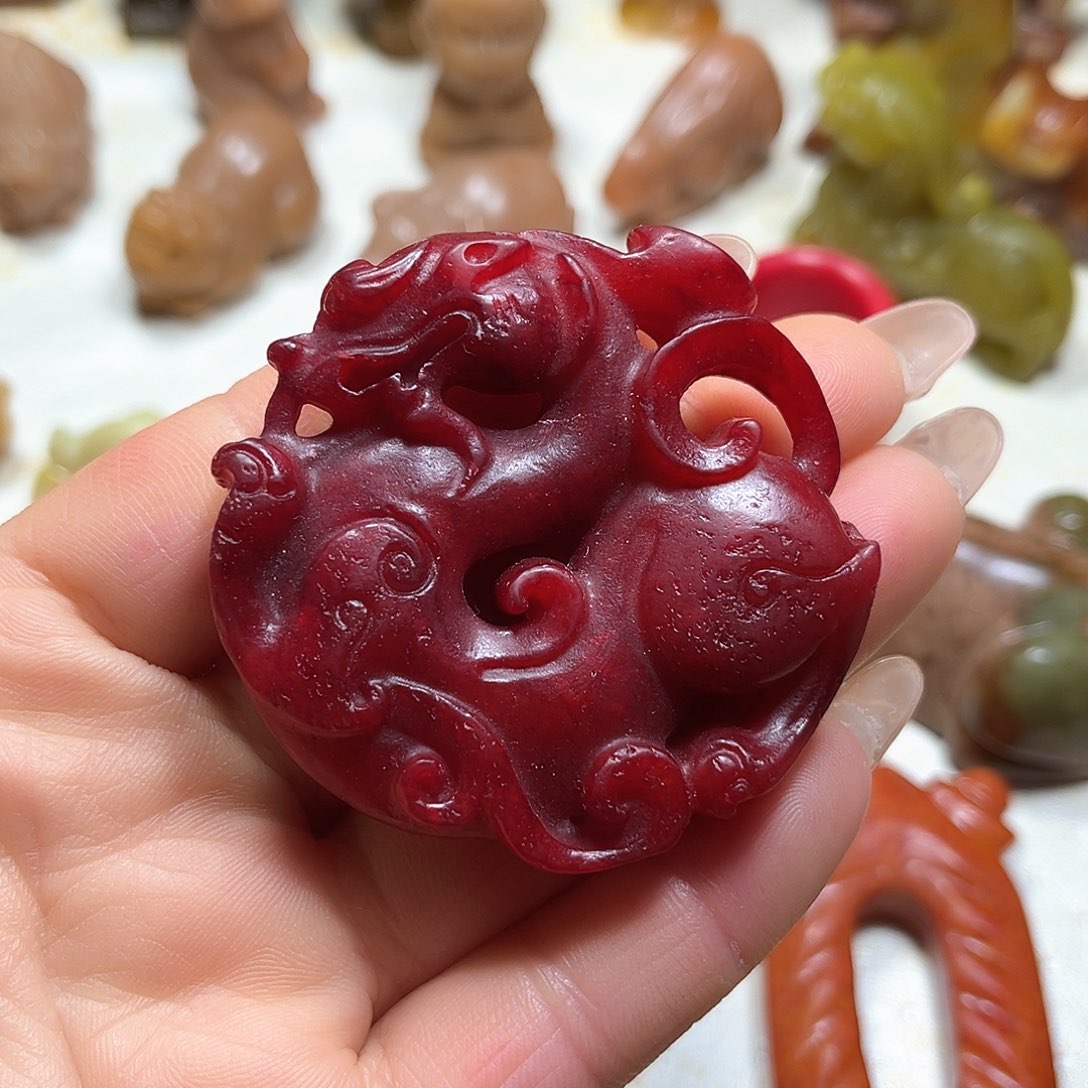 白玉菩提吊坠白玉菩提吊坠