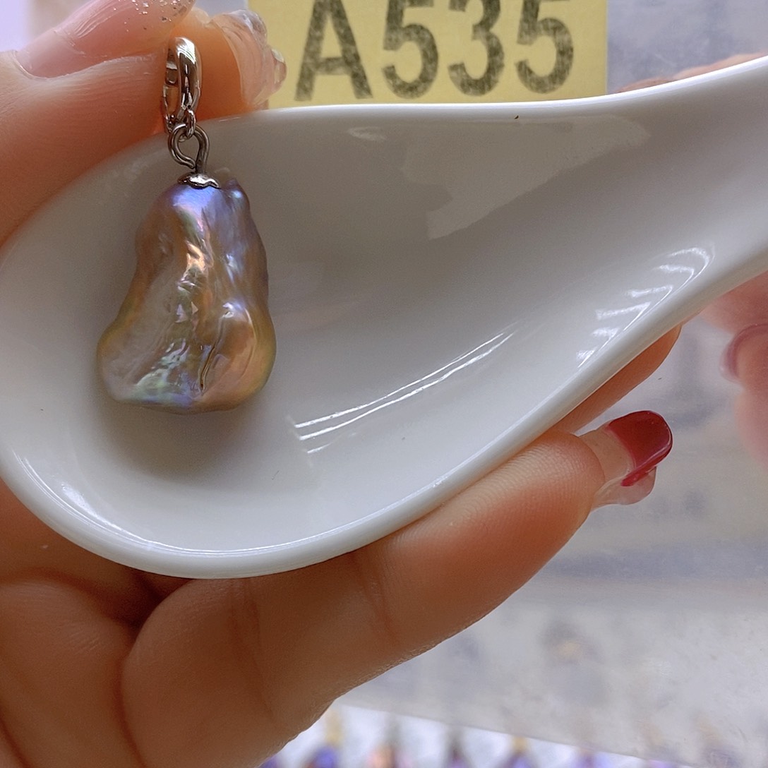 淡水珍珠颈饰未镶嵌