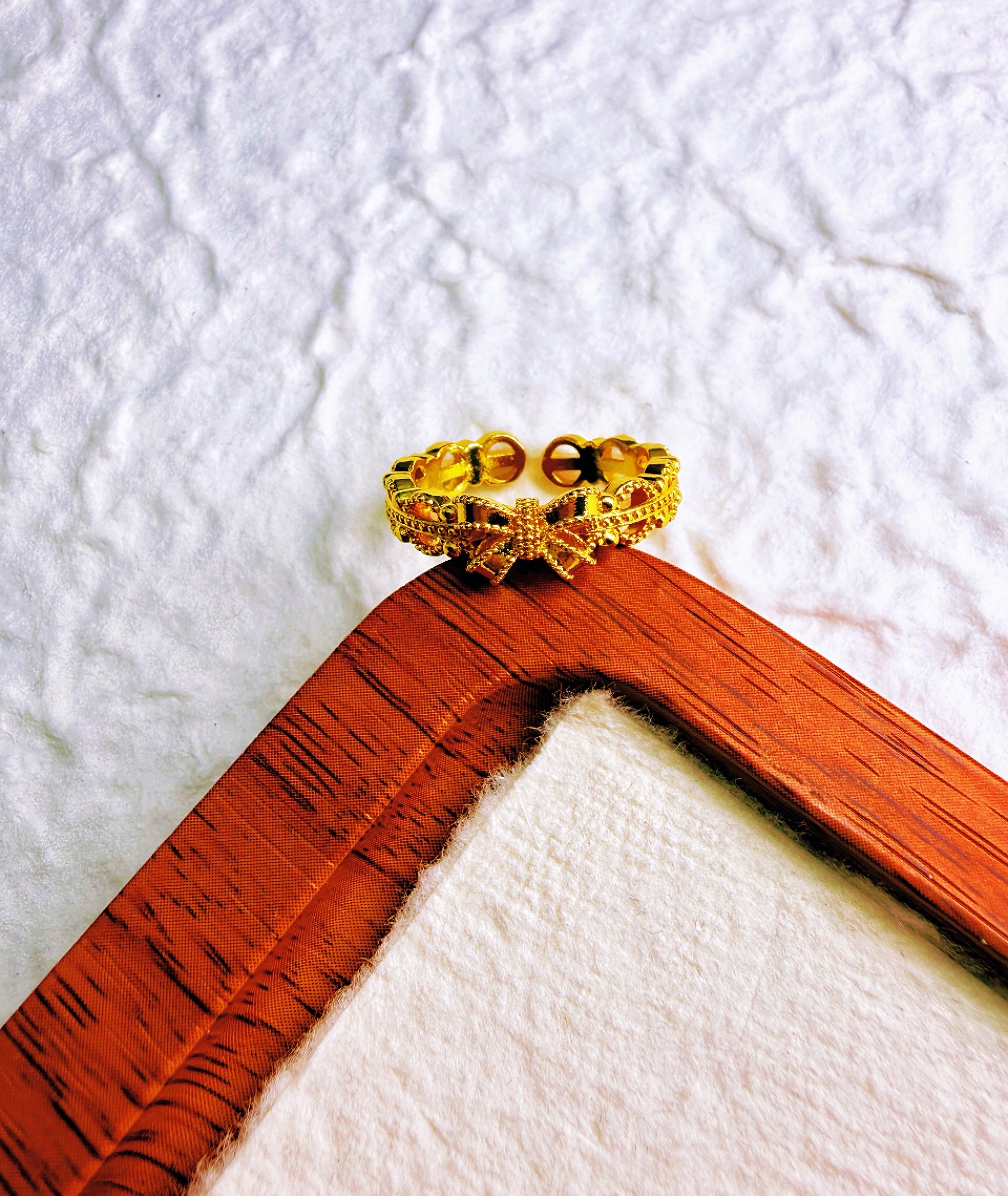  【丁老头甄选】精工蕾丝蝴蝶结戒指40180