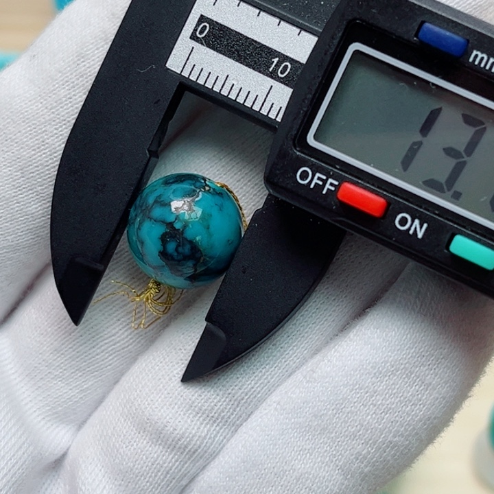 绿松石珠宝未镶嵌