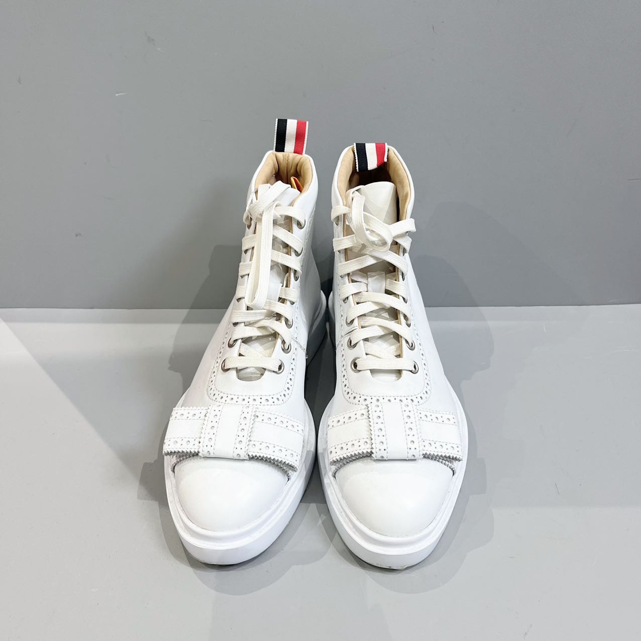 99新 Givenchy/纪梵希 THOM BROWNE 蝴蝶结高帮 38码