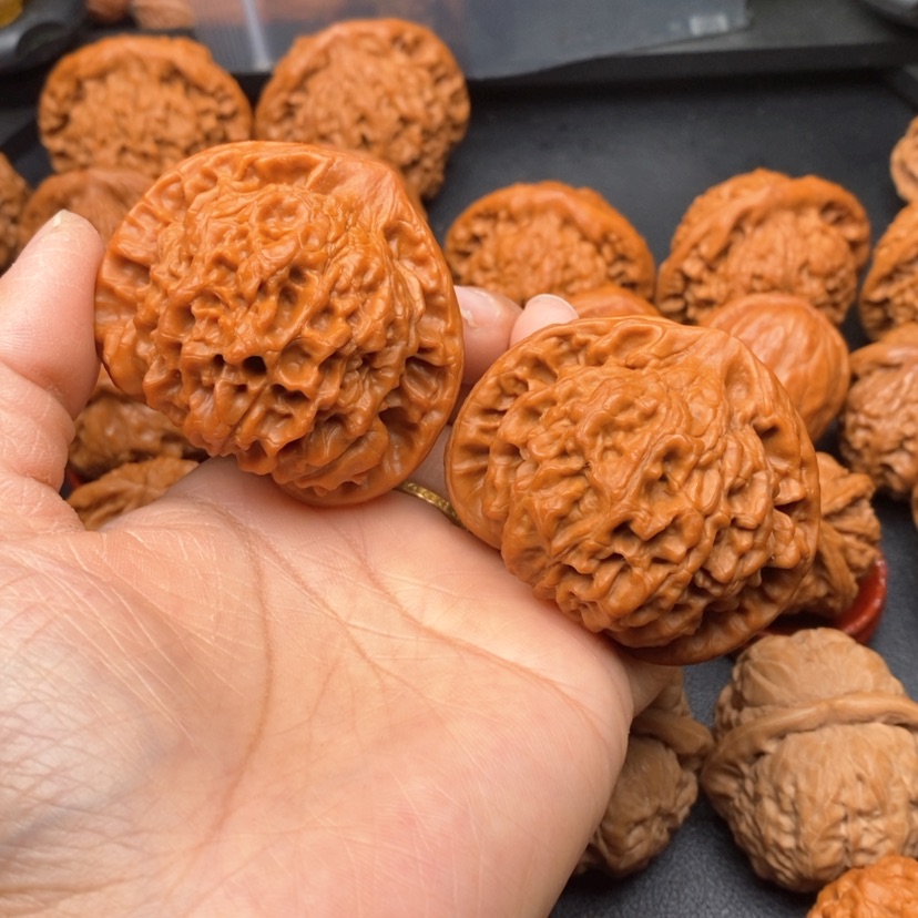 【闪购商品】文玩核桃把件52官帽