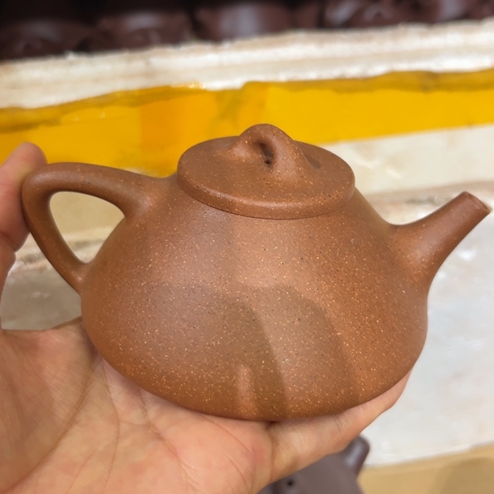 茶壶紫砂五彩子冶200c c