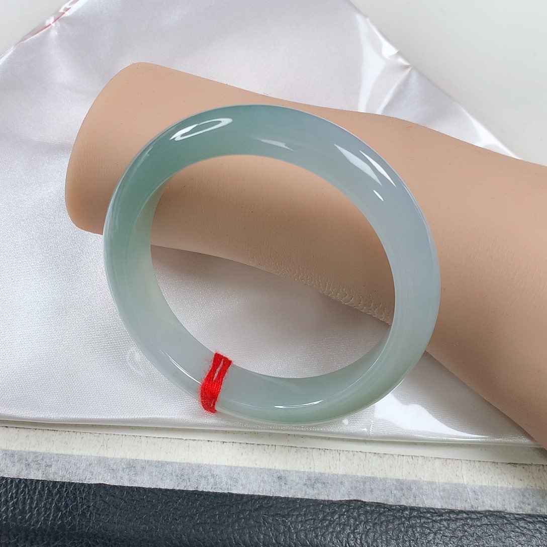 翡翠手镯未镶嵌 正圈⭐⭐⭐⭐⭐强烈推荐①①⑤