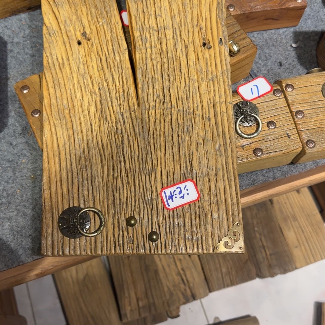 沧***玉木风化茶盘一物一拍