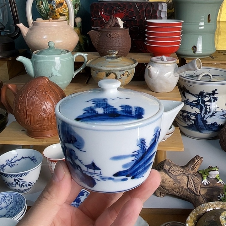 和***同瓷片青花宝瓶不错的哦