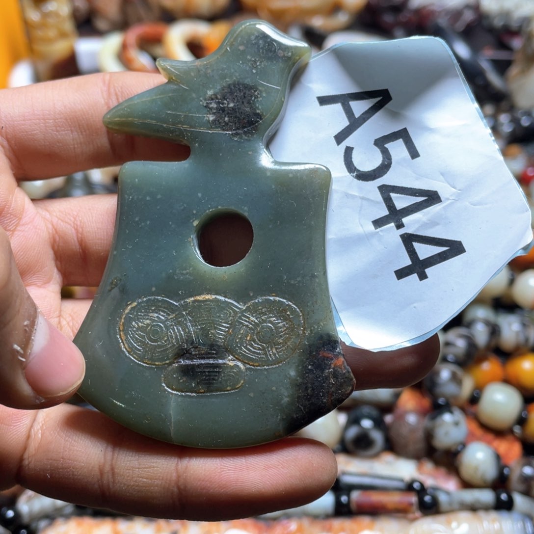 和田玉（糖玉）挂件未镶嵌