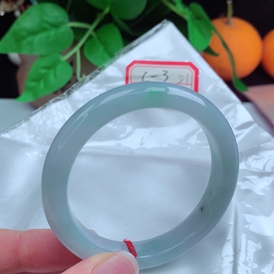 翡翠手镯未镶嵌   正圈51.6 冰蓝绿