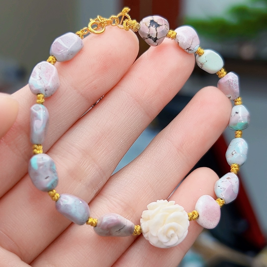 绿松石珠宝奇石18K金镶嵌