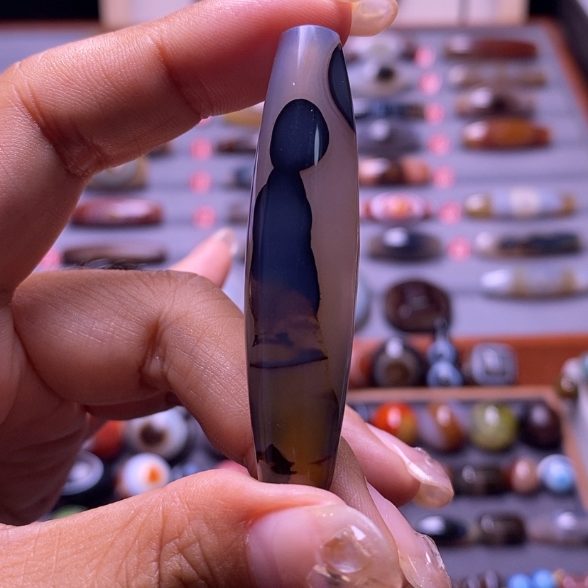 【闪购商品】玛瑙/玉髓未镶嵌珠宝半成品小*叭