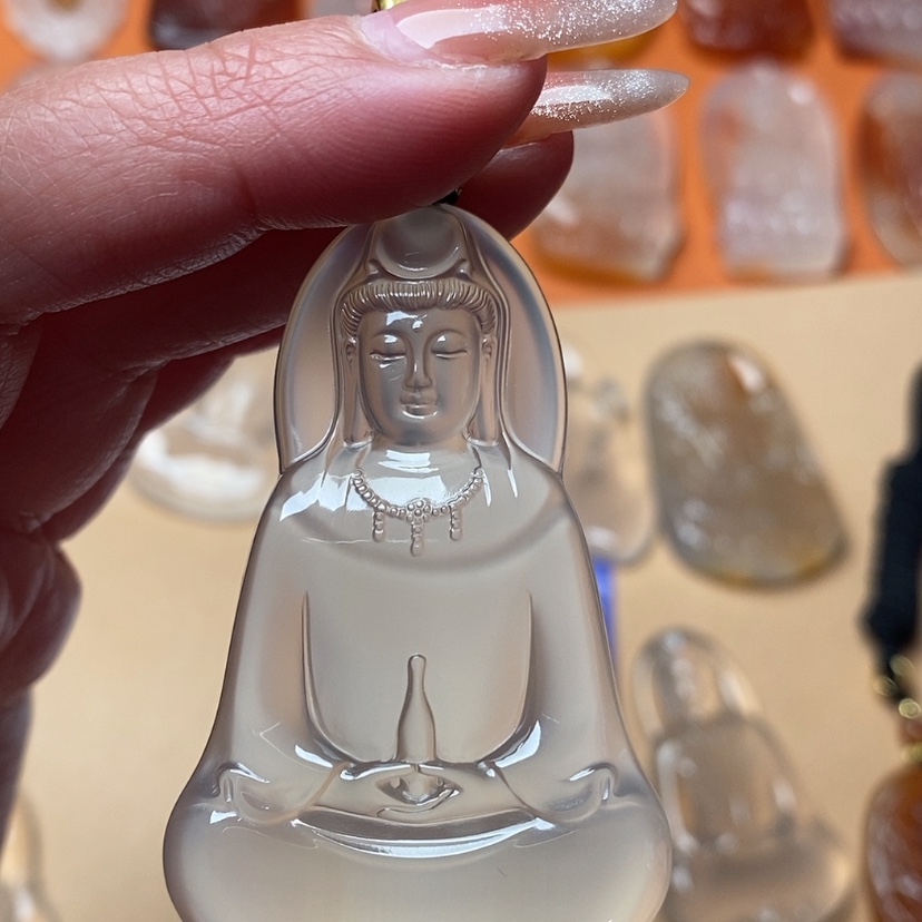 【闪购商品】玛瑙/玉髓颈饰未镶嵌南**雨