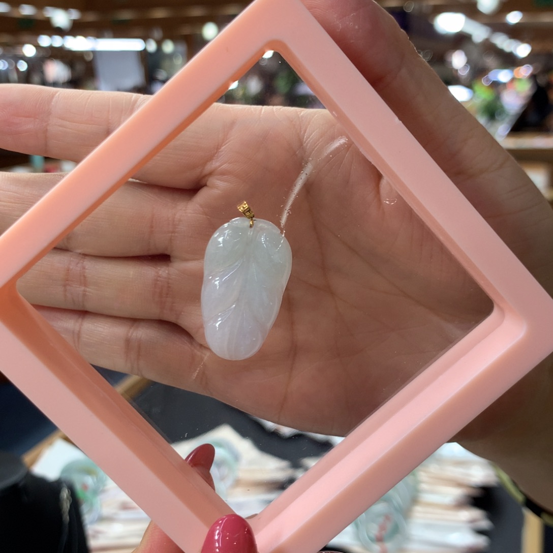 鑫***麻翡翠未镶嵌挂件多样性发一
