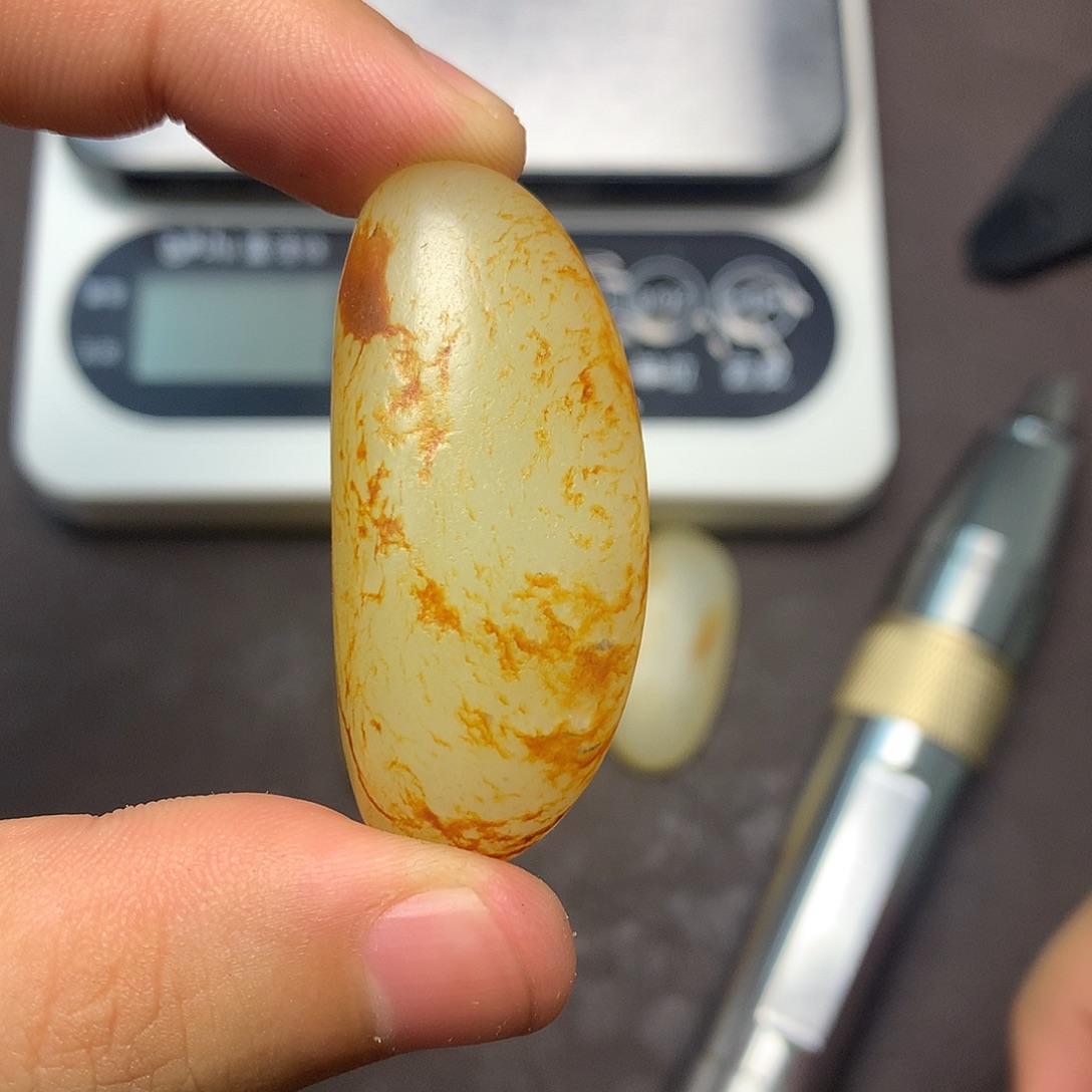 和田玉（糖玉）未镶嵌挂件