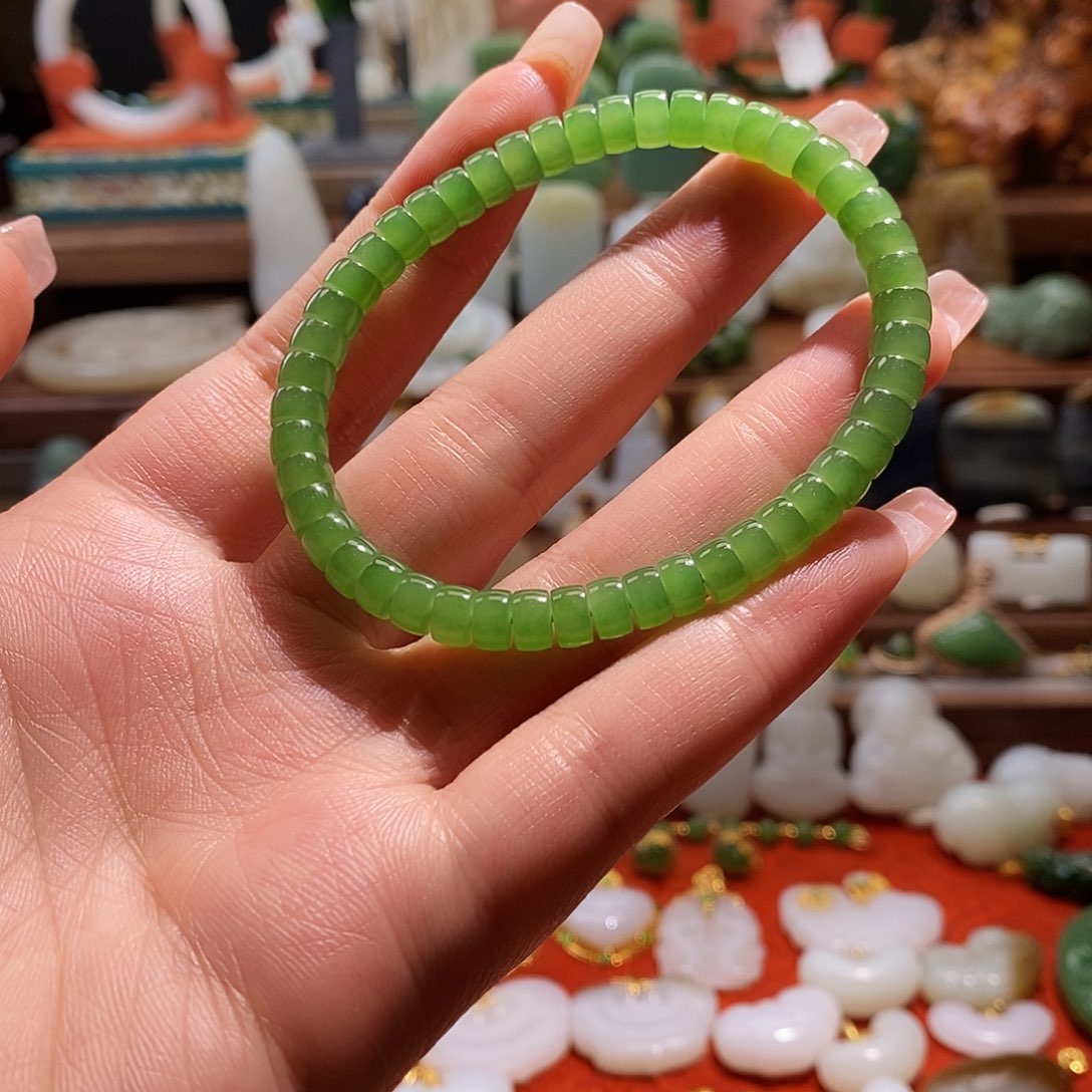 和田玉手串未镶嵌