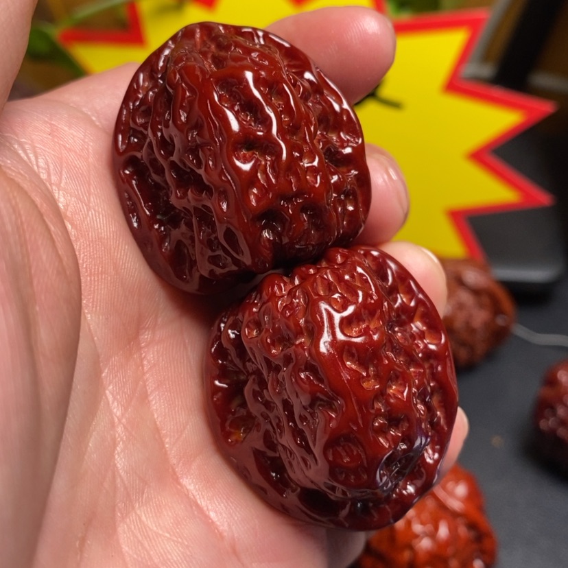 【闪购商品】文玩核桃吊坠减***馋34南疆