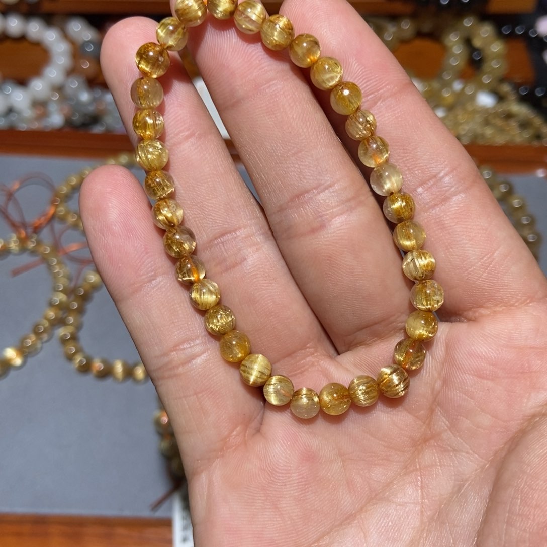 水晶手链未镶嵌?钛金