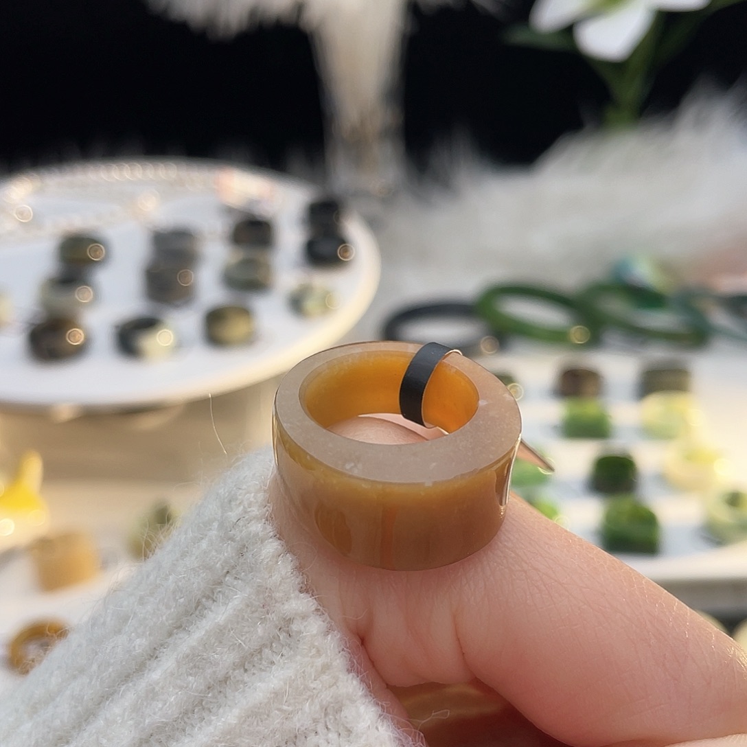 和田玉未镶嵌戒指k36 牛轧糖红糖盾牌17.8