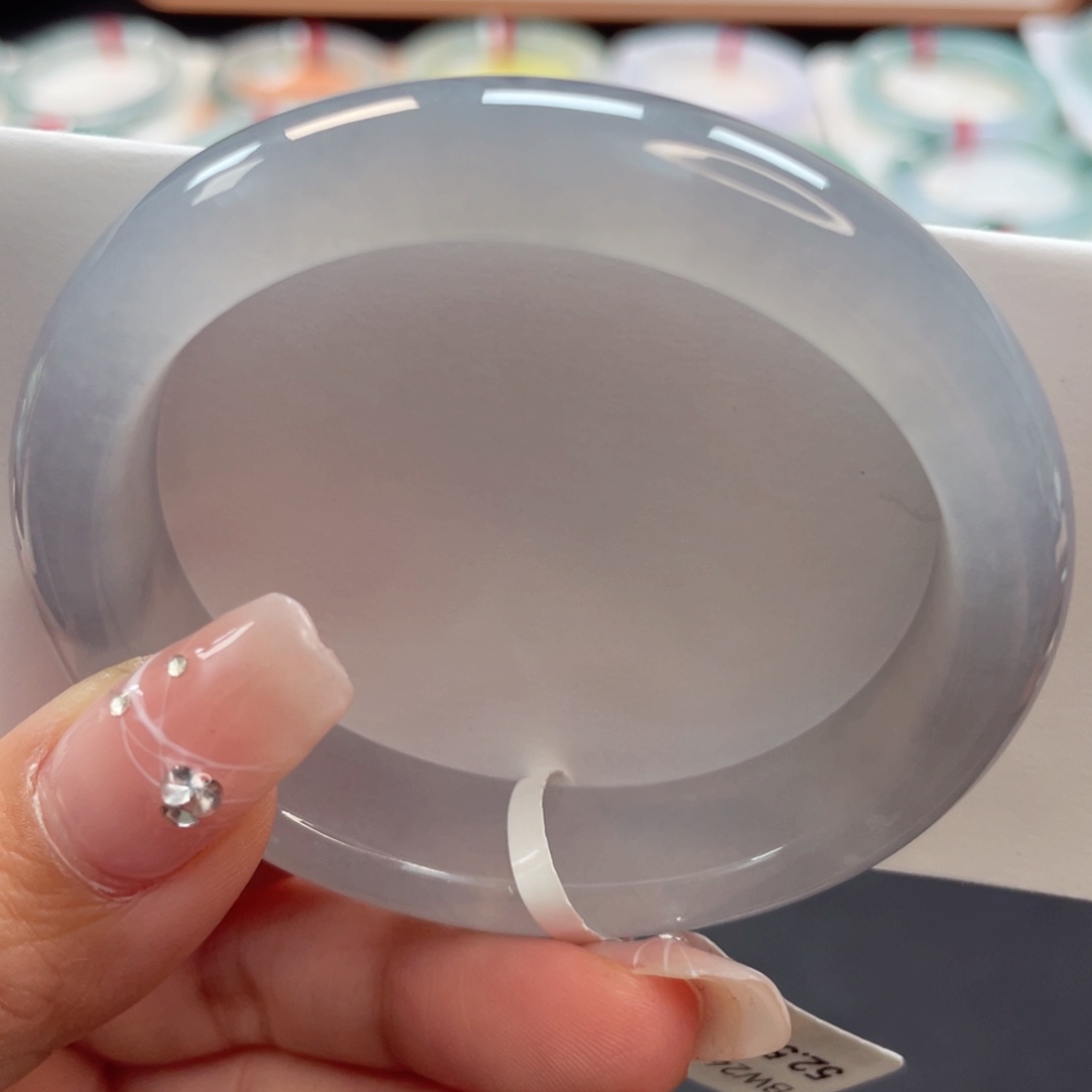 【闪购商品】翡翠未镶嵌手镯（贵妃镯）52冰特色雾墨感起光15号