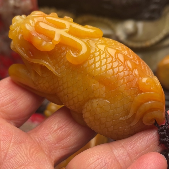 心***物田黄石质地温润细腻