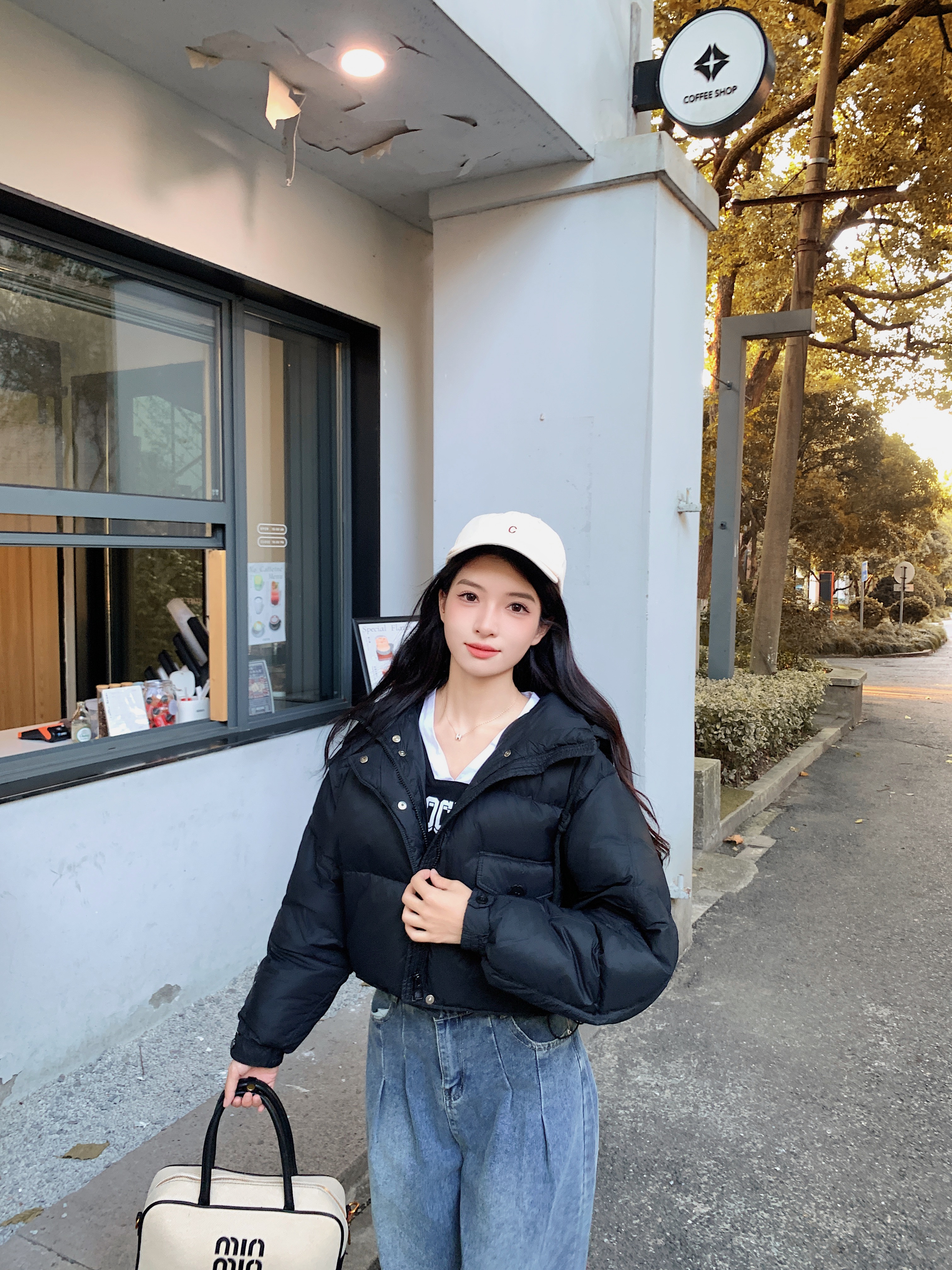 【真羽绒服】2024冬季新款加绒加厚保暖时尚短款潮流羽绒服2402款