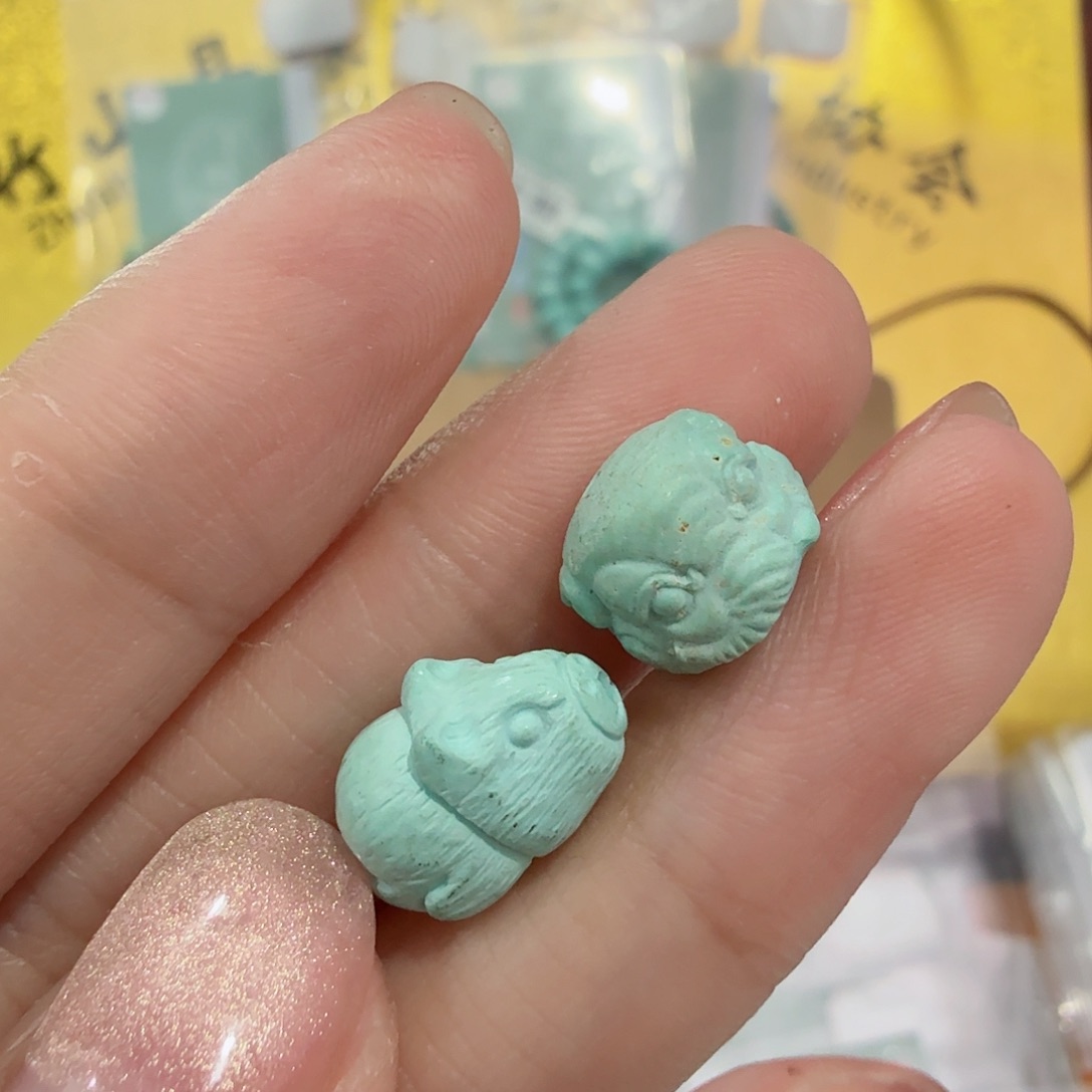 未镶嵌绿松石珠宝奇石