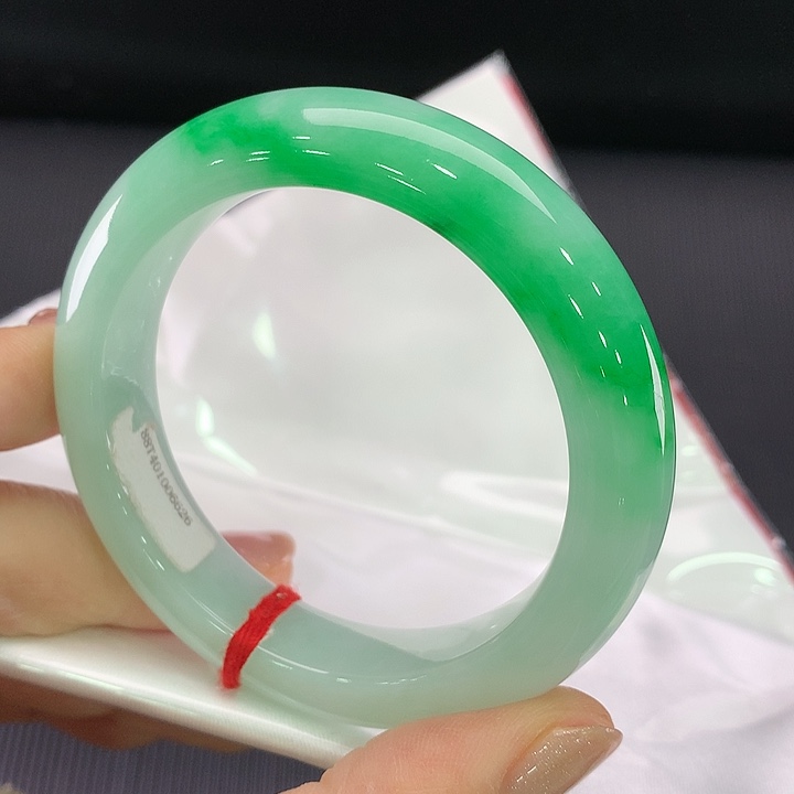 翡翠手镯未镶嵌正圈51-52