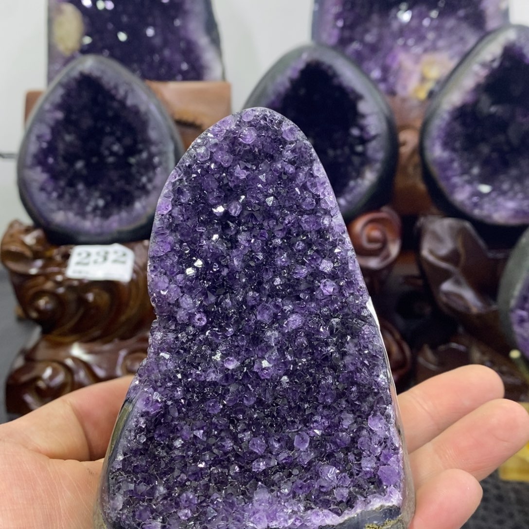 龙***哥水晶大型摆件（非配饰）未镶嵌紫水晶470