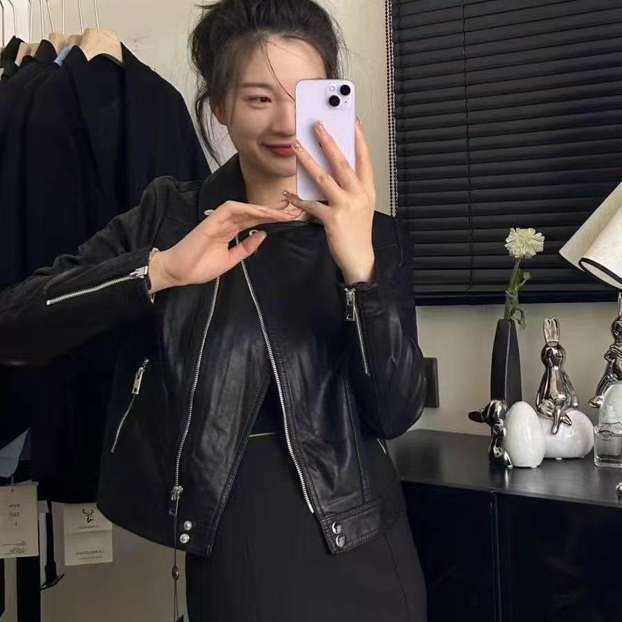 2025春季女生设计师外套 YBNZB0HG8226