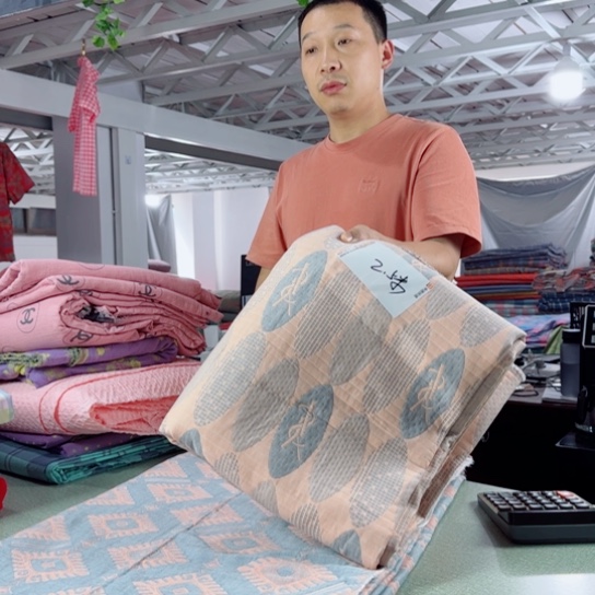褚***杰棉全棉系列产品两米五