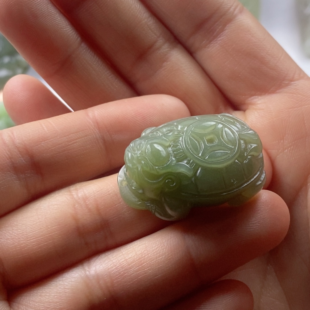 未镶嵌和田玉挂件