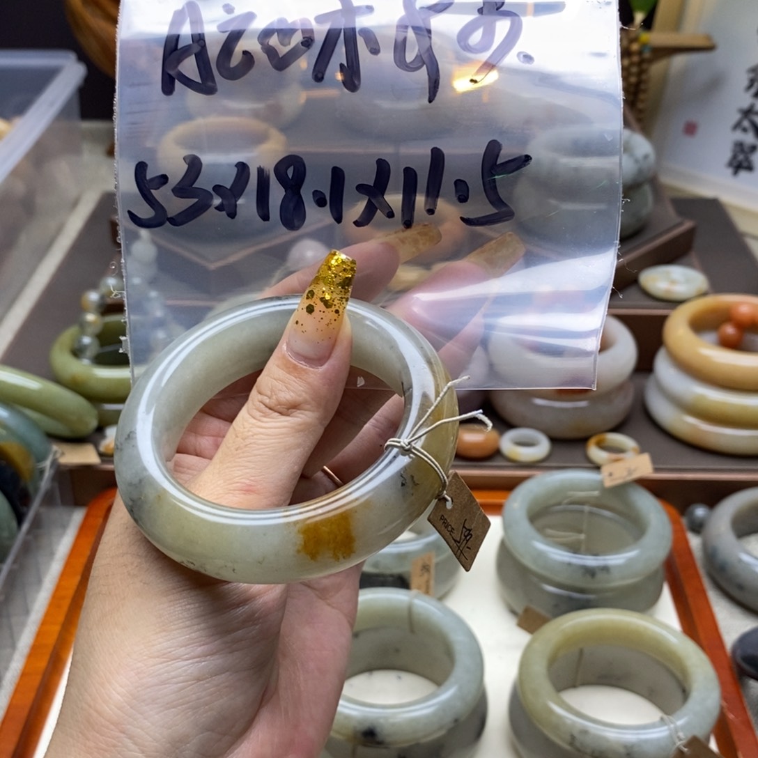 石英质玉手镯合金A****