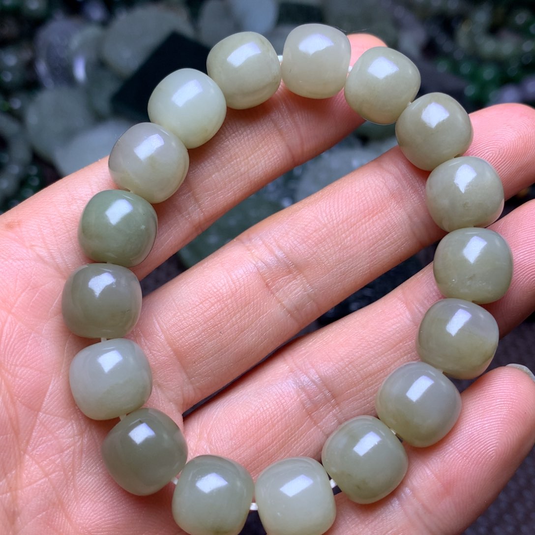 未镶嵌手链和田玉