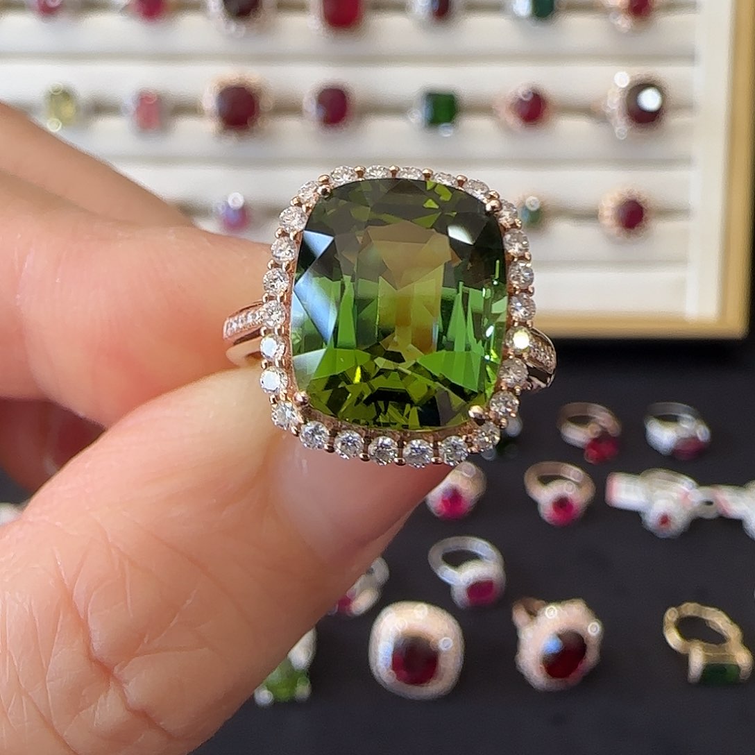 碧玺戒指18K金镶嵌6.94ct