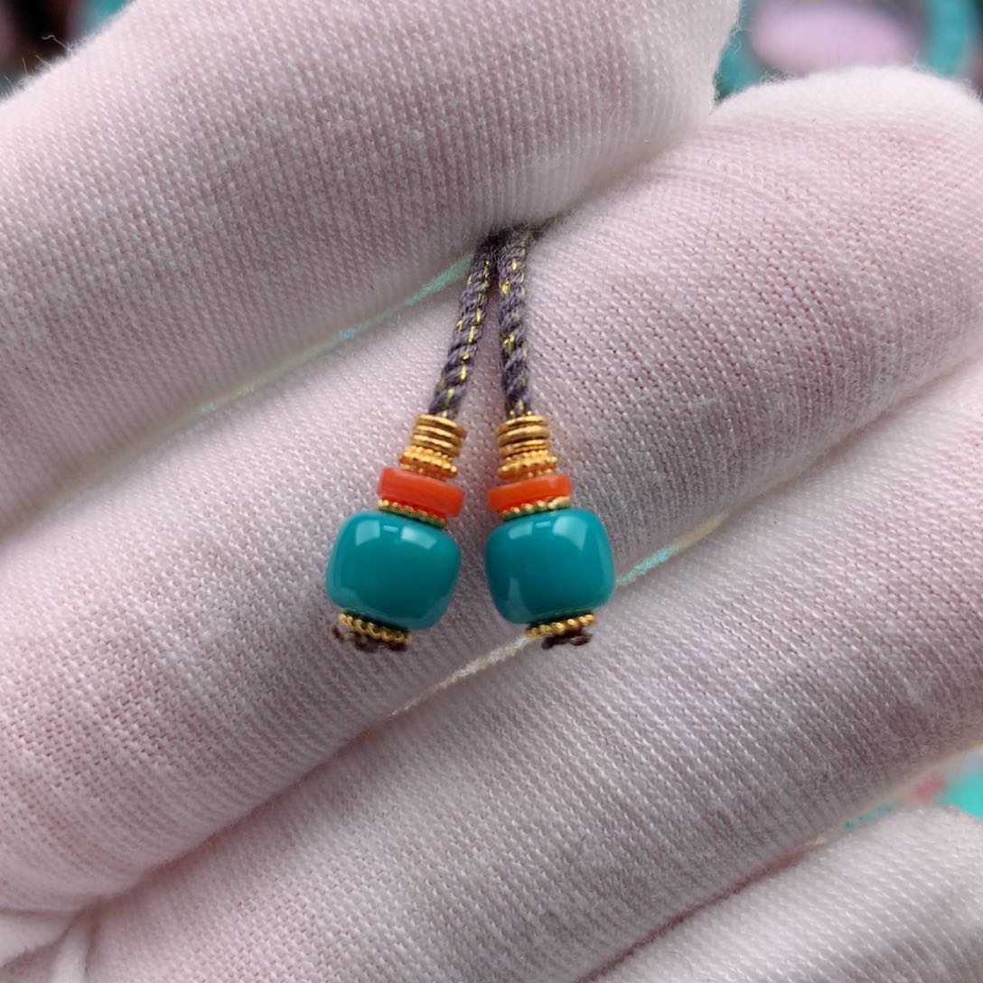 绿松石珠宝奇石18K金镶嵌