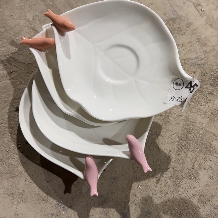 陶四个碟子，11111111111111111111111.