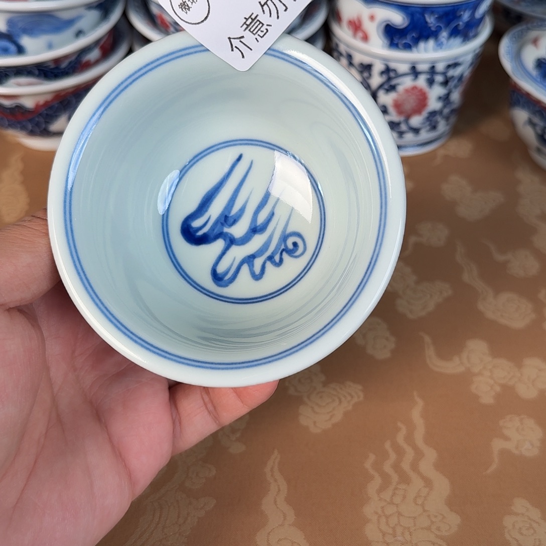 青花釉里红微瑕575