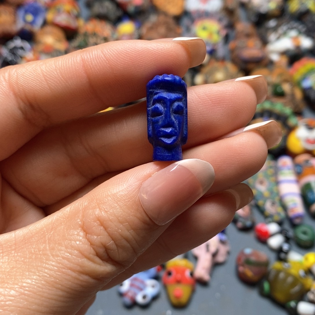 琉璃颈饰印度尼西亚佛头