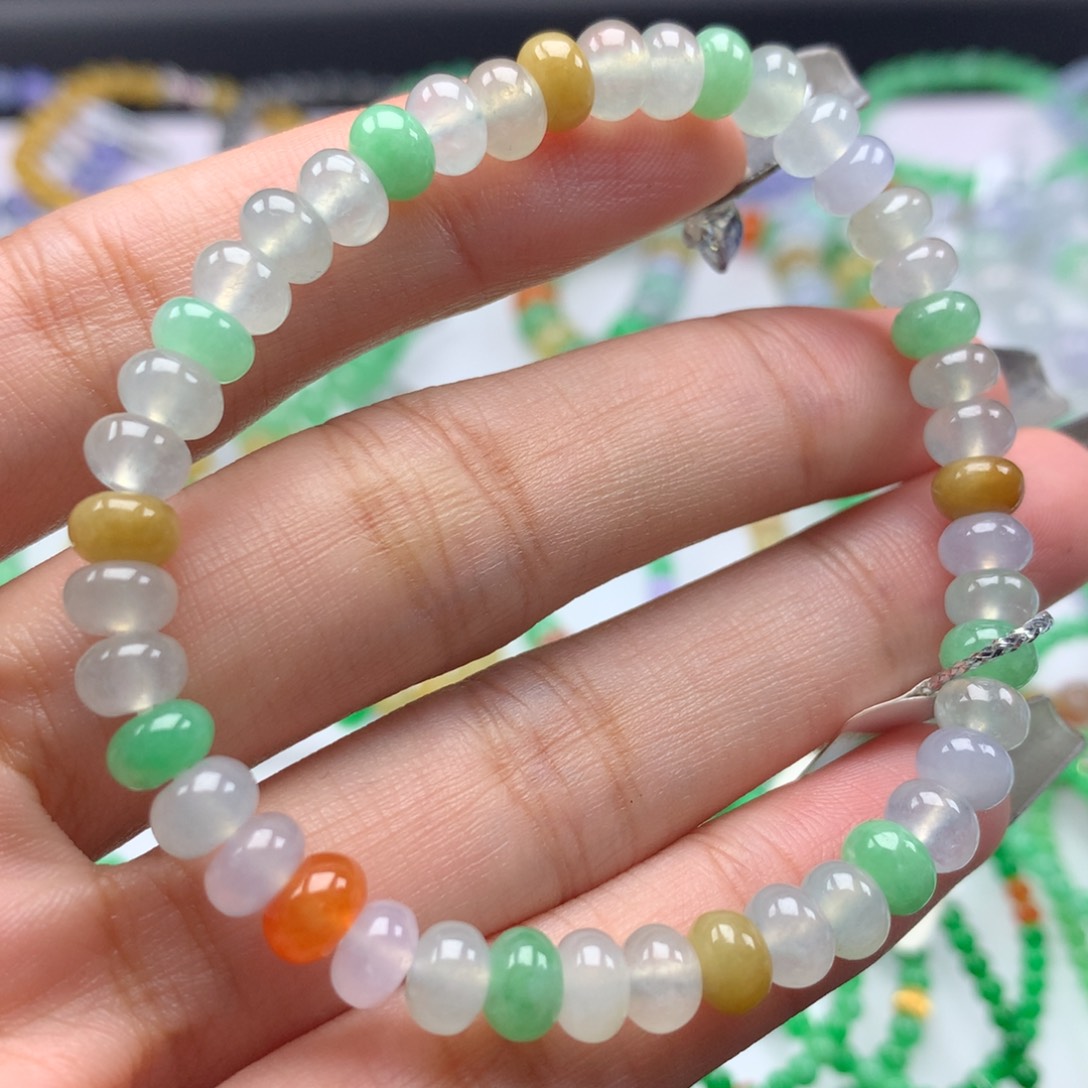 翡翠手链未镶嵌卡