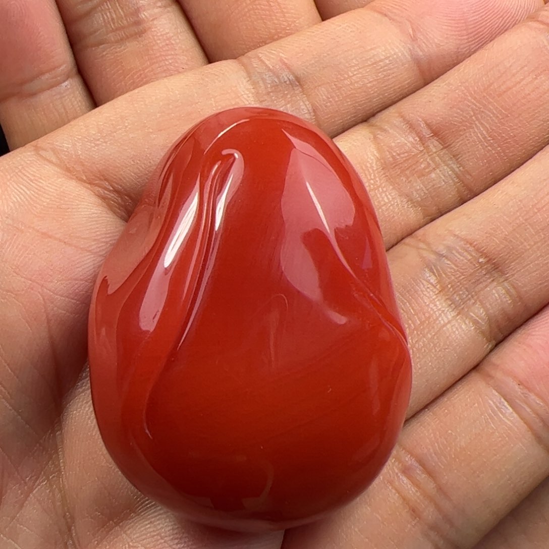 南红玛瑙吊坠未镶嵌