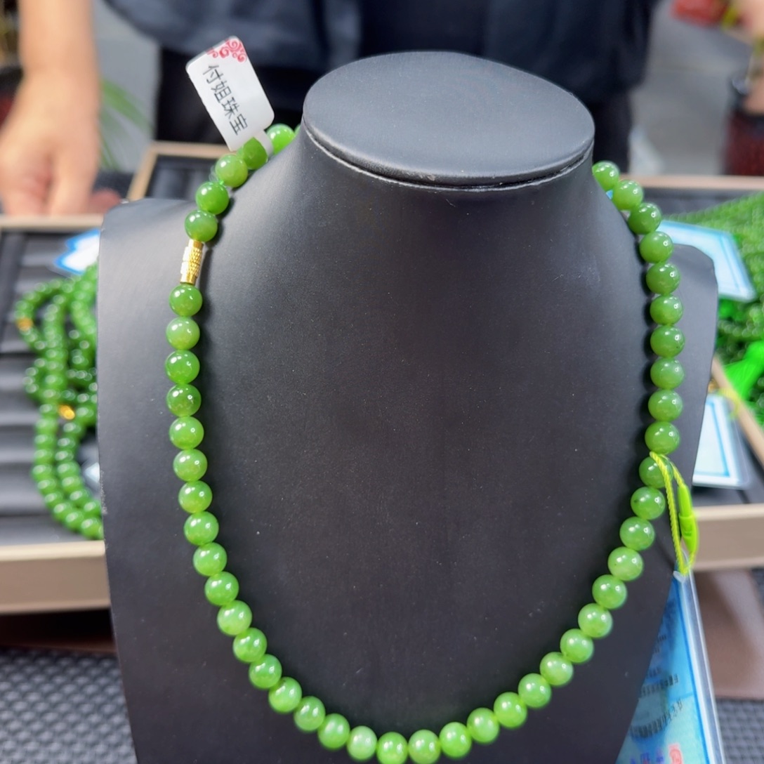 和田玉（碧玉）未镶嵌颈饰卡8