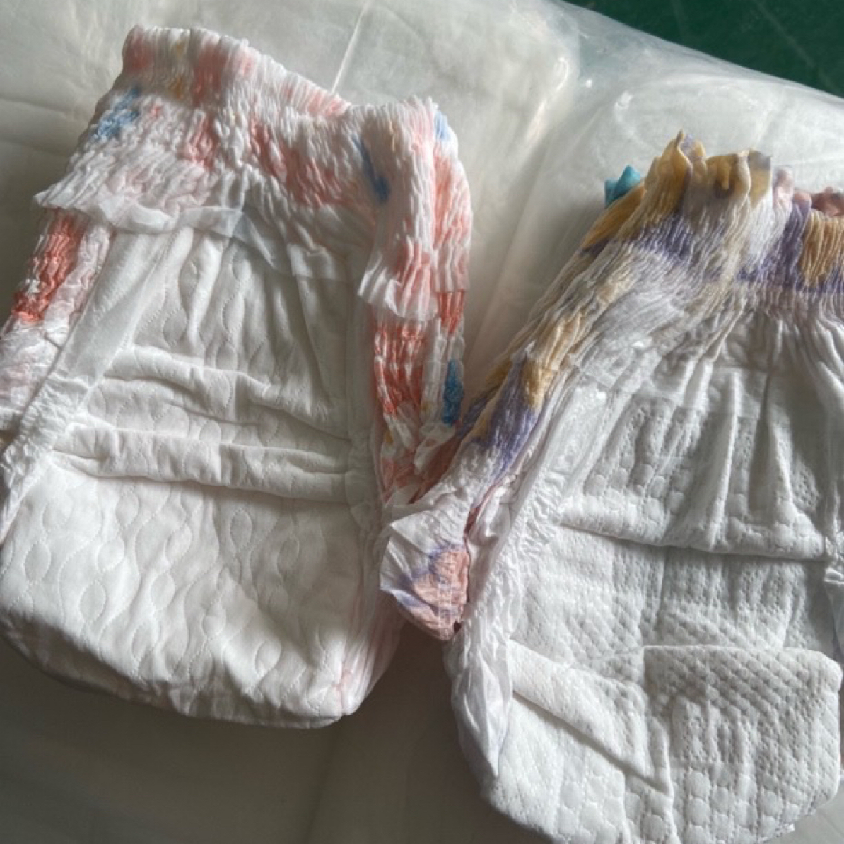 （凯宝）花花底模全包简装一体裤