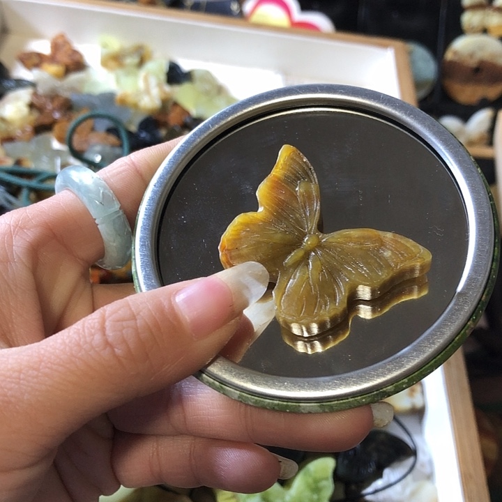 岫玉未镶嵌岫玉挂件