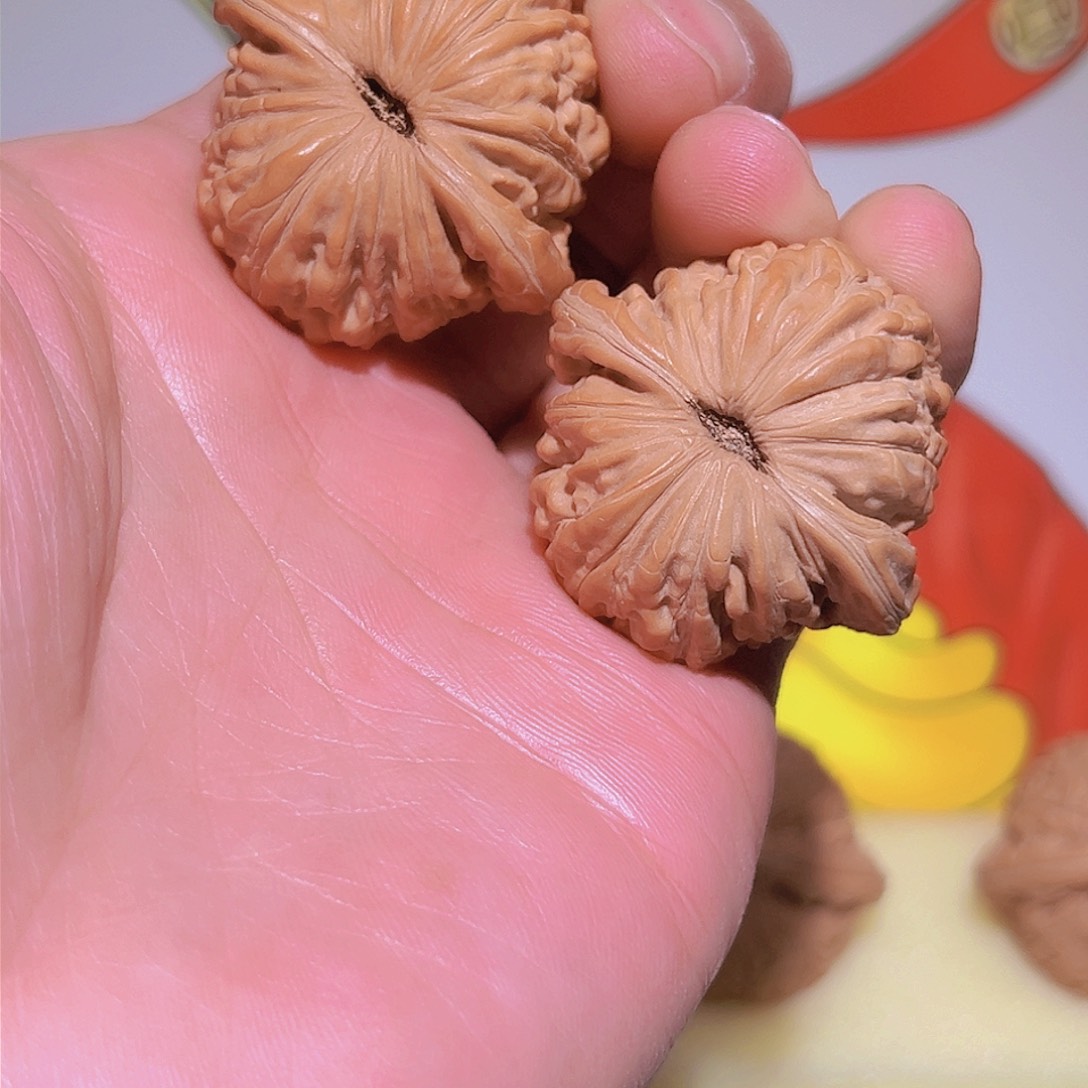 文玩核桃吊坠本****?汉高楼37.5