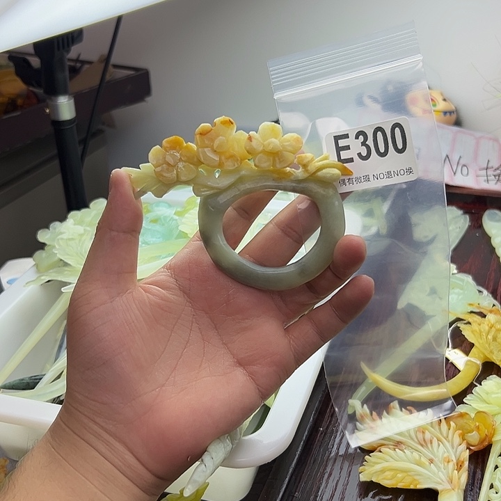 铃***花蛇纹石玉合金发饰