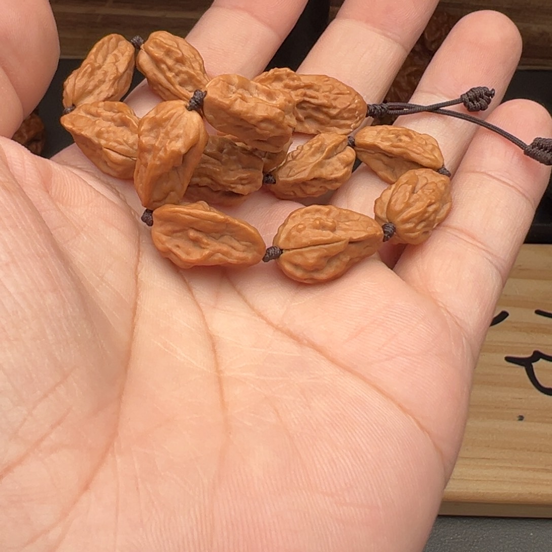 Y***.把件文玩核桃串串