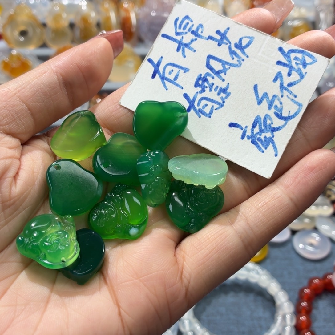 玛瑙/玉髓未镶嵌吊坠(不含链)