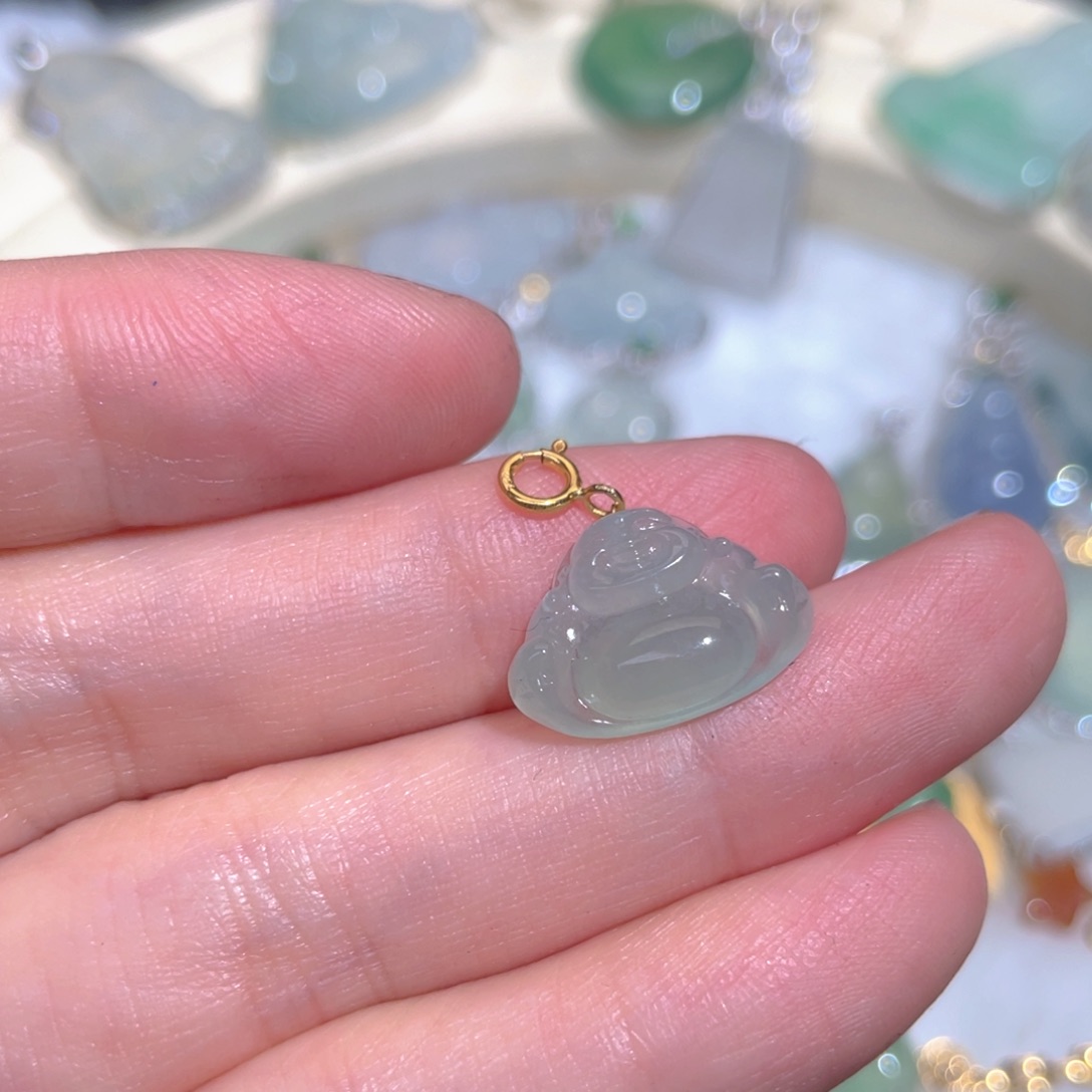 翡翠颈饰18K金镶嵌翡翠