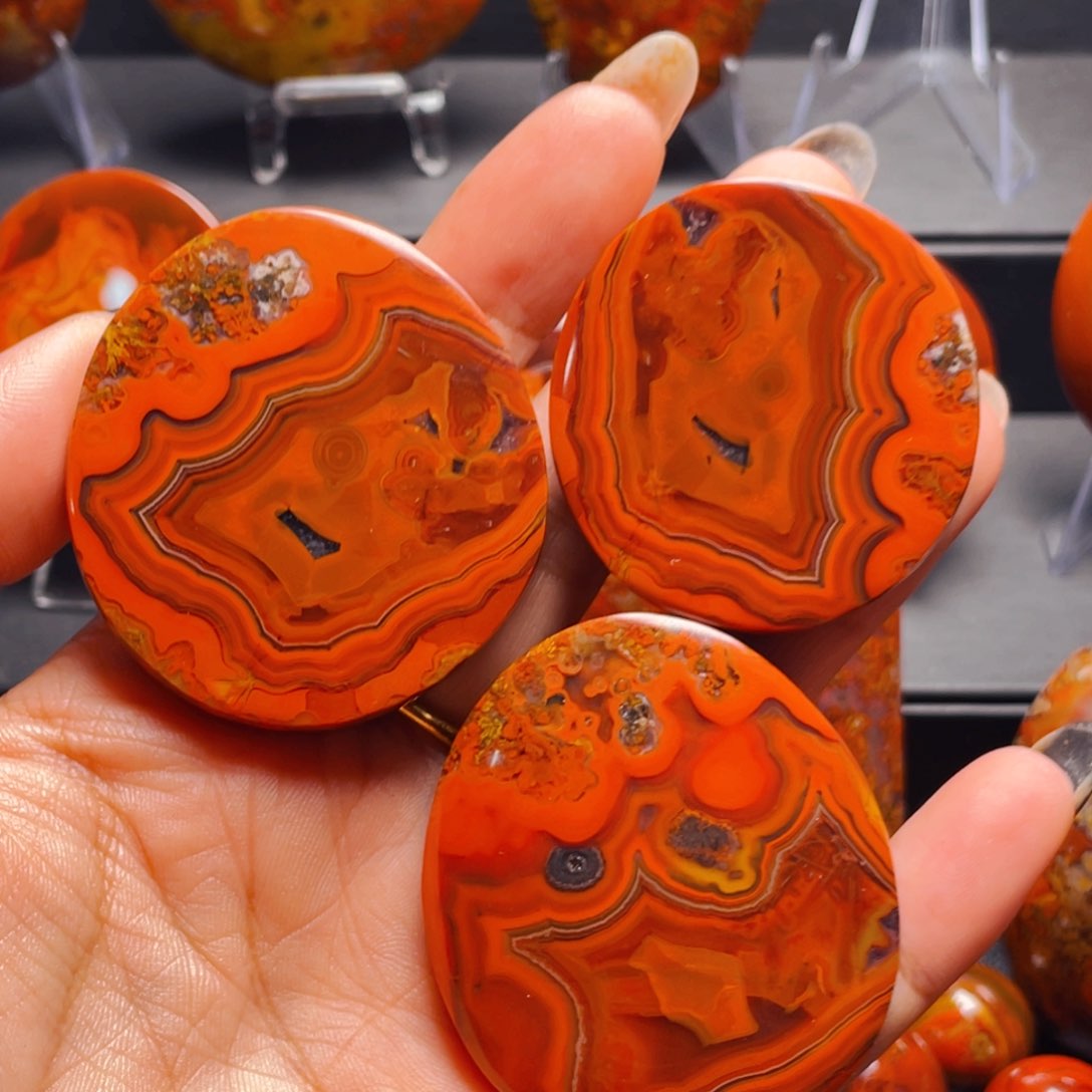 玛瑙/玉髓颈饰未镶嵌思*