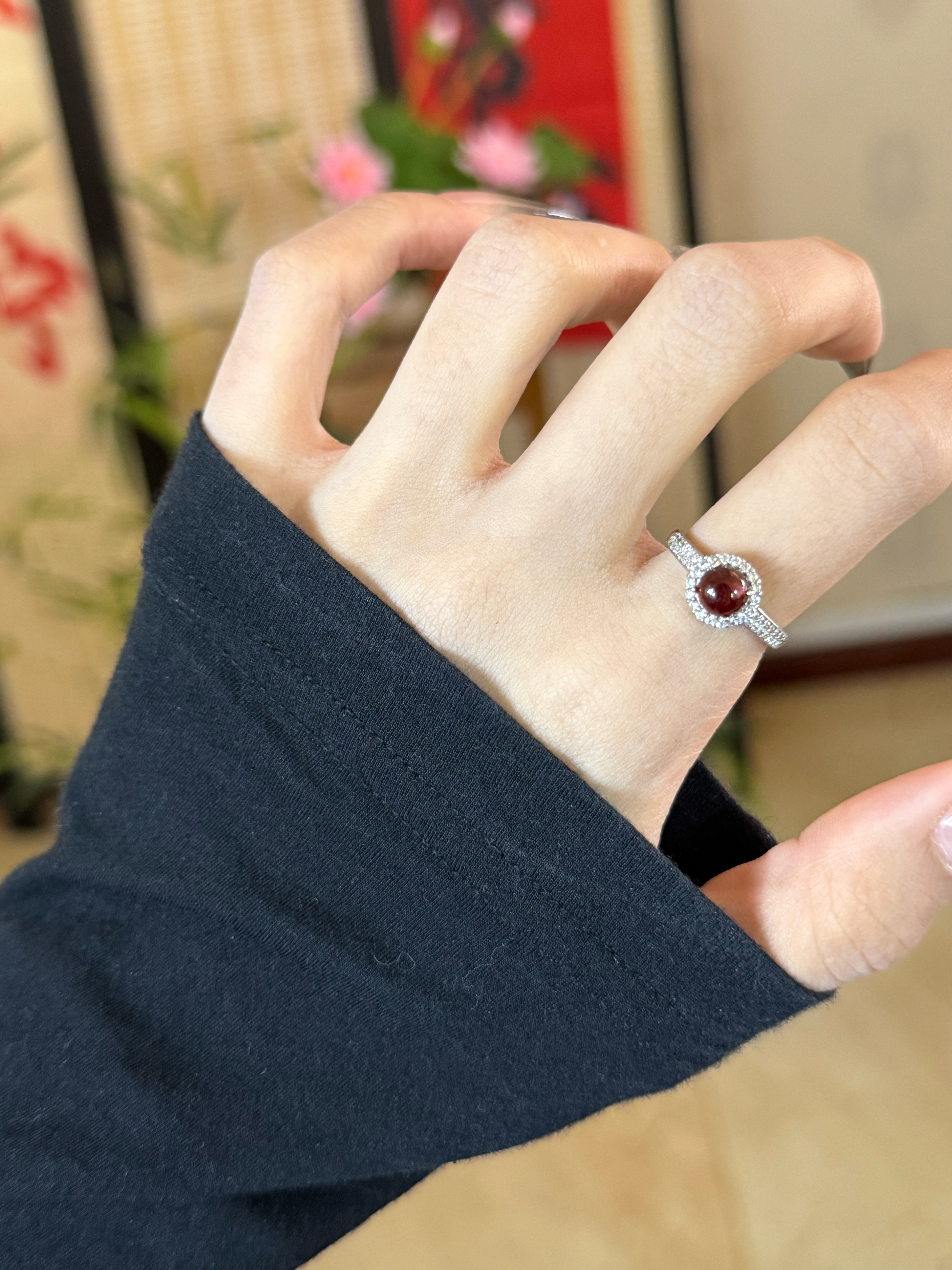 银镶精致时尚气质轻奢经典款式开口戒红色复古女士