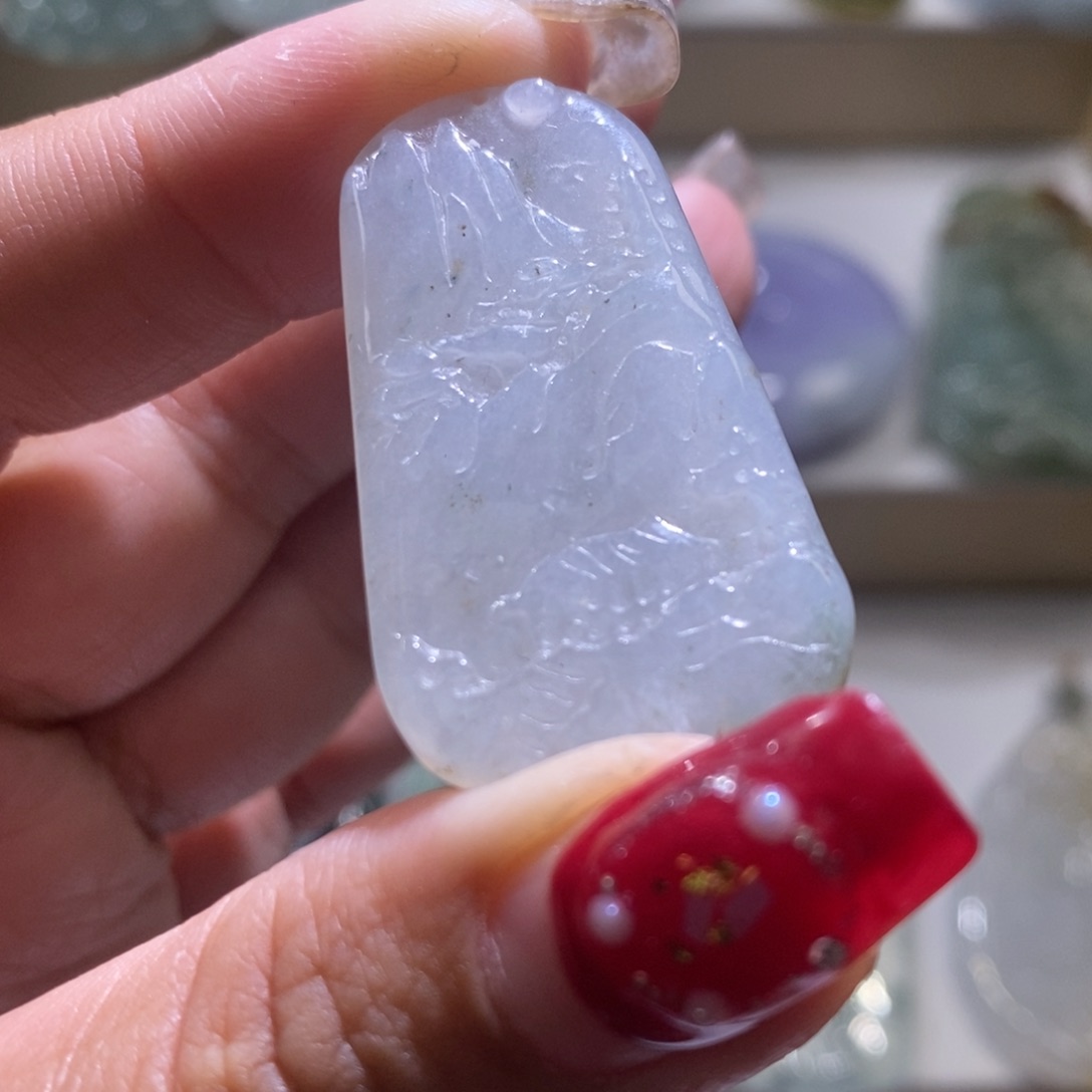 【闪购商品】翡翠颈饰未镶嵌山水